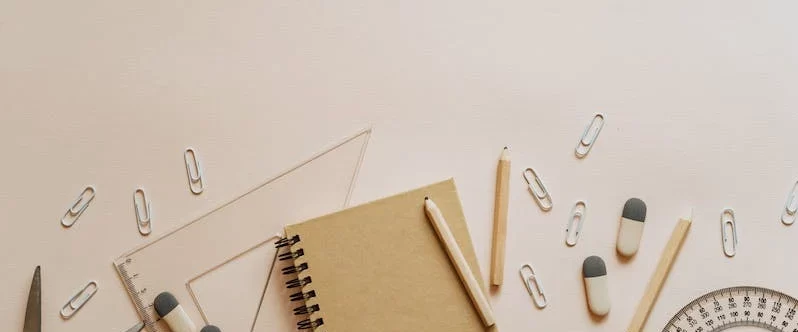 <span class="vcard">admin</span>